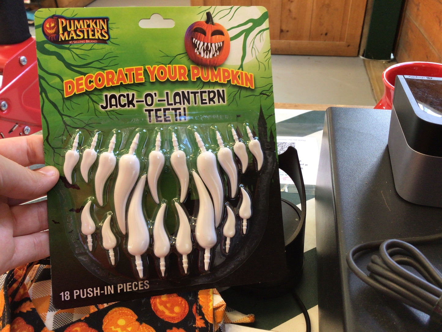 Jack-o-lantern teeth