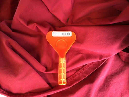 Pumpkin scoop